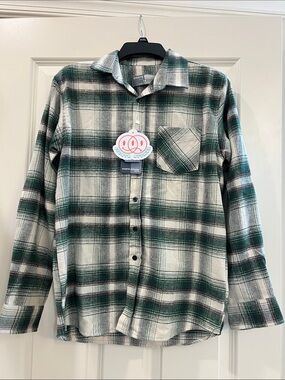 Eighty Eight Green & White Plaid Button-Down Shirt
